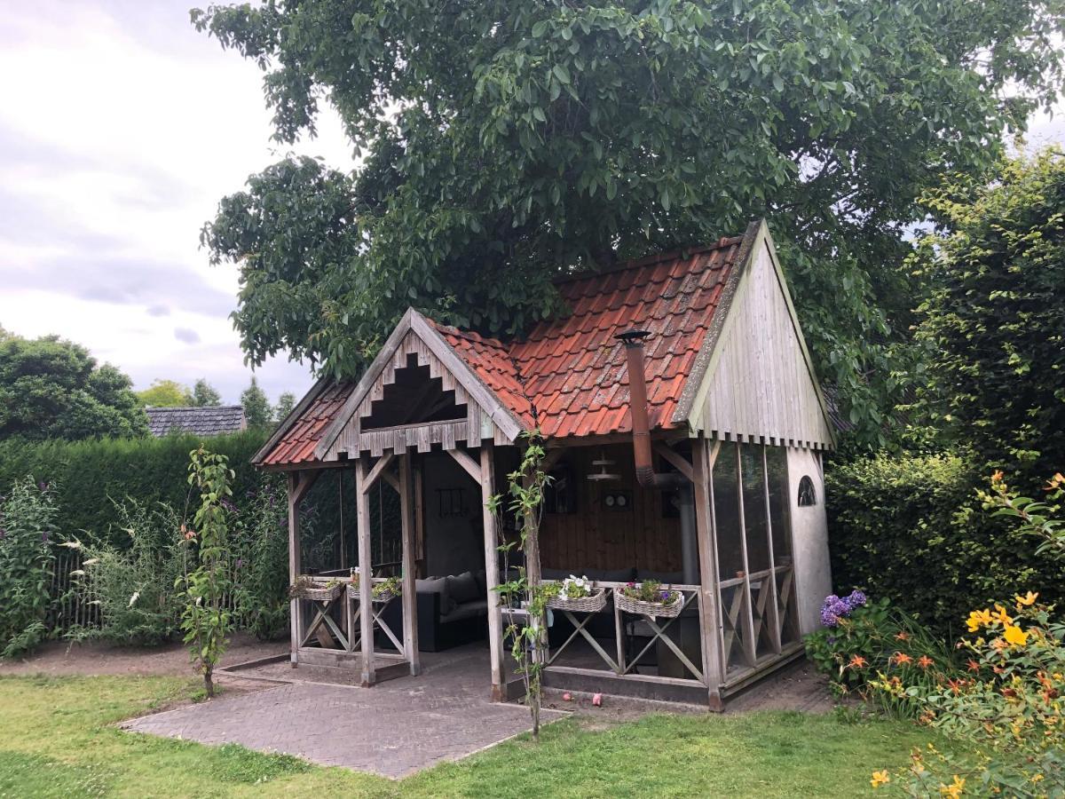 Bed and Breakfast Bnb Onder De Blauwe Hemel Vlijmen Exterior foto